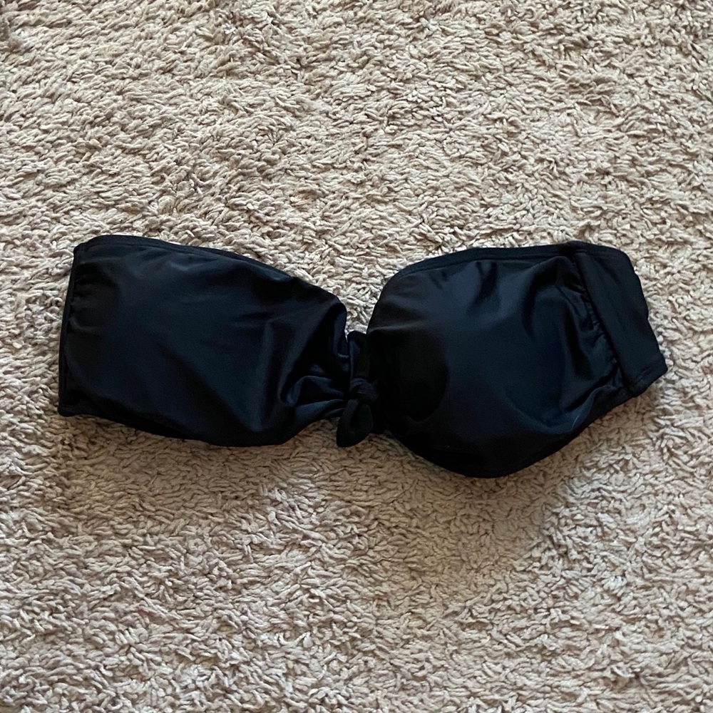 Bandeau bikini top